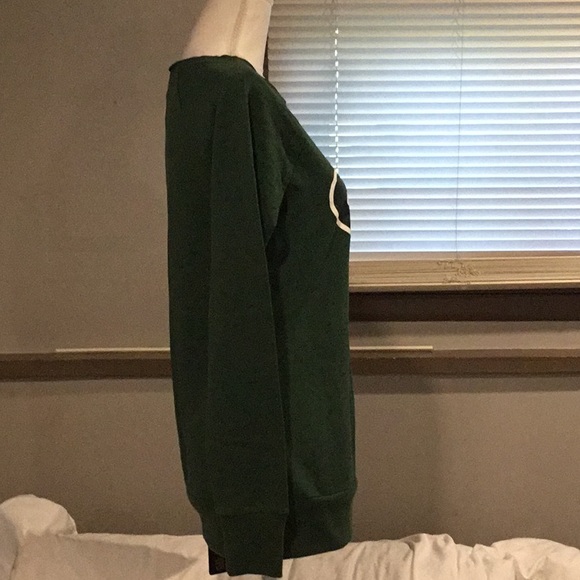 NFL Juniors Athletics top. - Picture 3 of 7